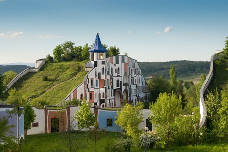 http://www.maximil.de/blog/wp-content/uploads/hundertwasser.jpg